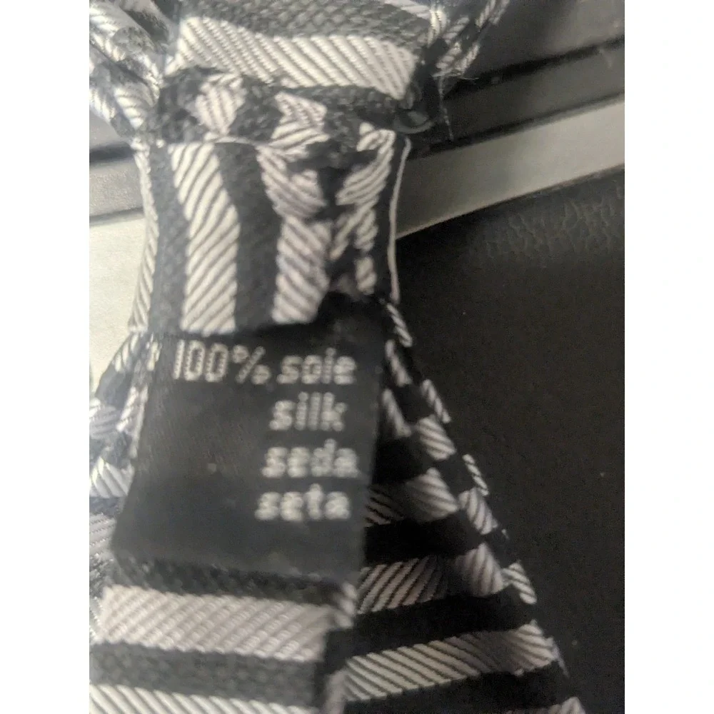 Antonia Collection Silk Bow Tie‎ Set Black Gray Stripe Pre Tied NWT Formal